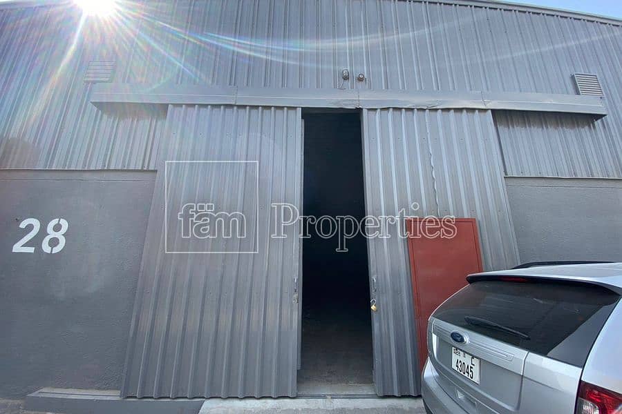 13 For lease fitted warehouse in DIP