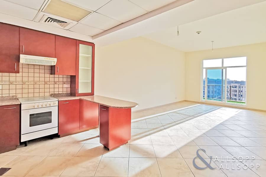 5 One Bedroom | Vacant | Pool & Garden View