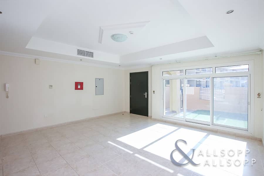 4 Exclusive | 3BR | Next 2 Park and Mall | VOT