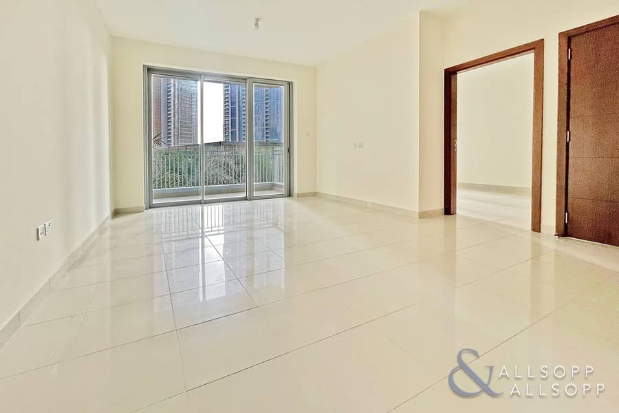 1 Bed | Pool and Boulevard Views | Vacant