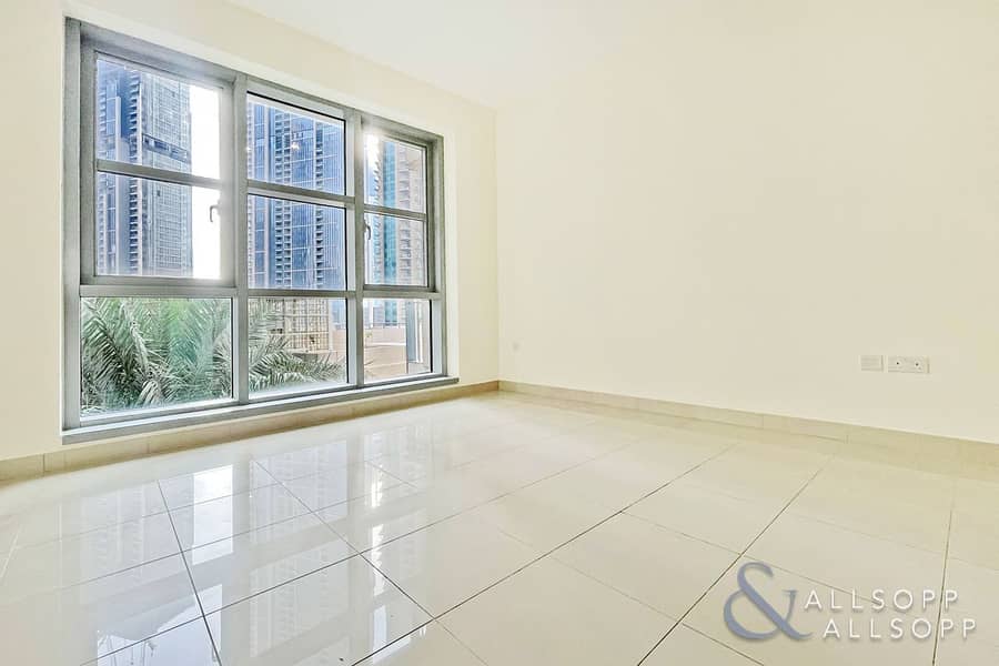 10 1 Bed | Pool and Boulevard Views | Vacant