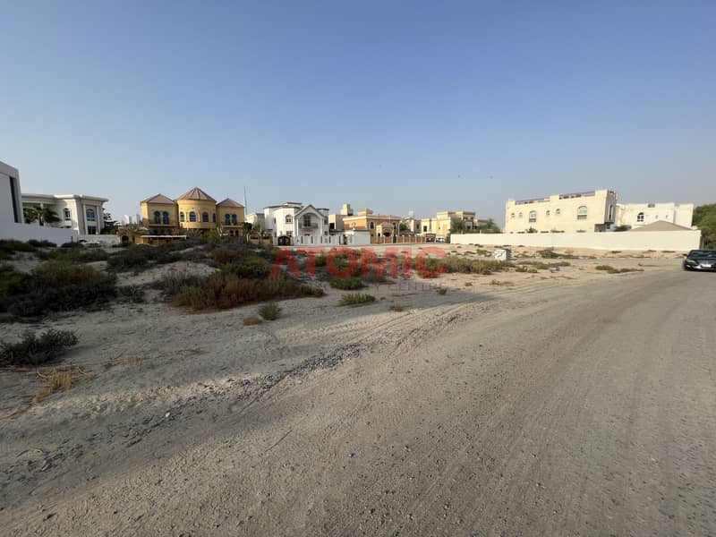 Top Location Villa Plot in Al Quoz 2- Near District 1