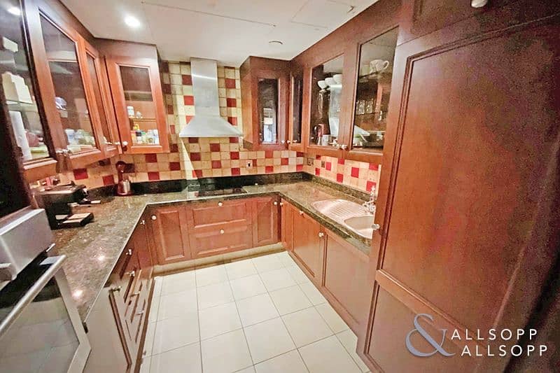 14 Exclusive | Tenanted | 1 Bedroom Apartment
