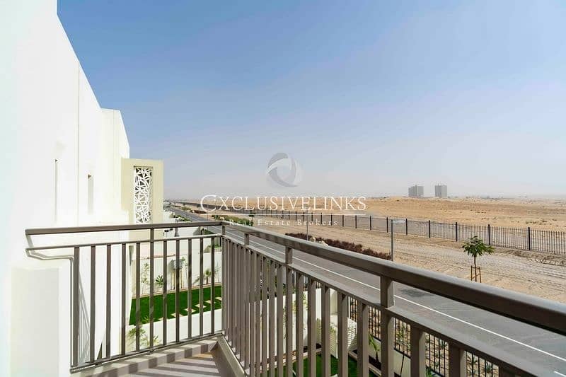 17 EXCLUSIVE/Single row/Open view/Type   1/Landscaped