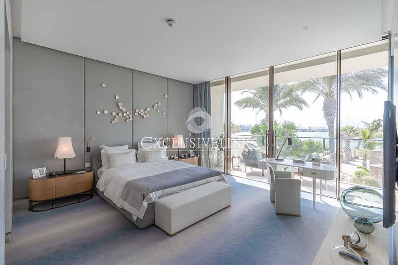 8 Luxury 2 Bedroom | Royal Atlantis | Beach Living