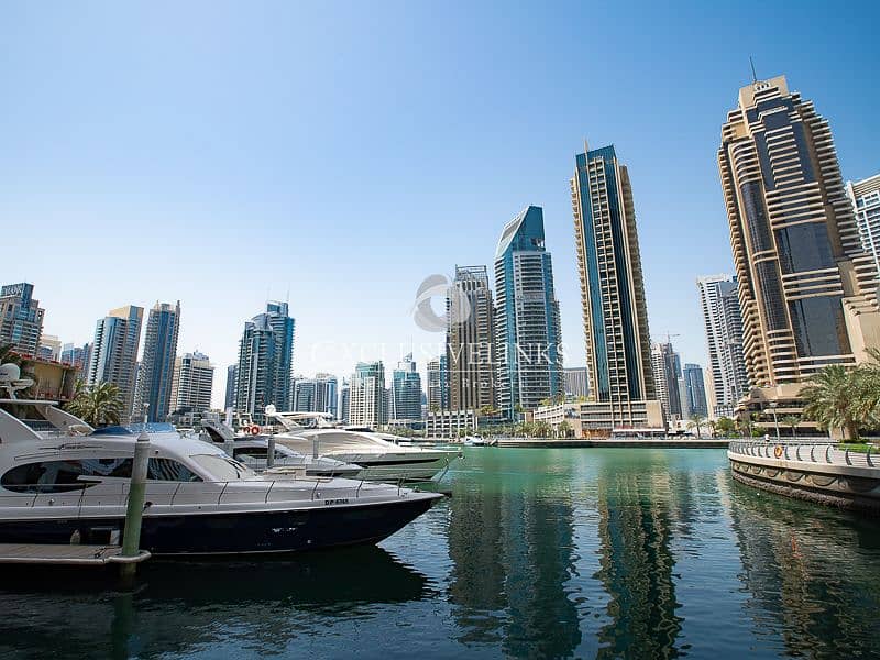10 RESALE Luxury 1 Bed with Fantastic Marina View