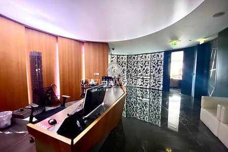 مکتب  للبيع في وسط مدينة دبي، دبي - Luxury Fully Fitted Office | Offers Are Welcome