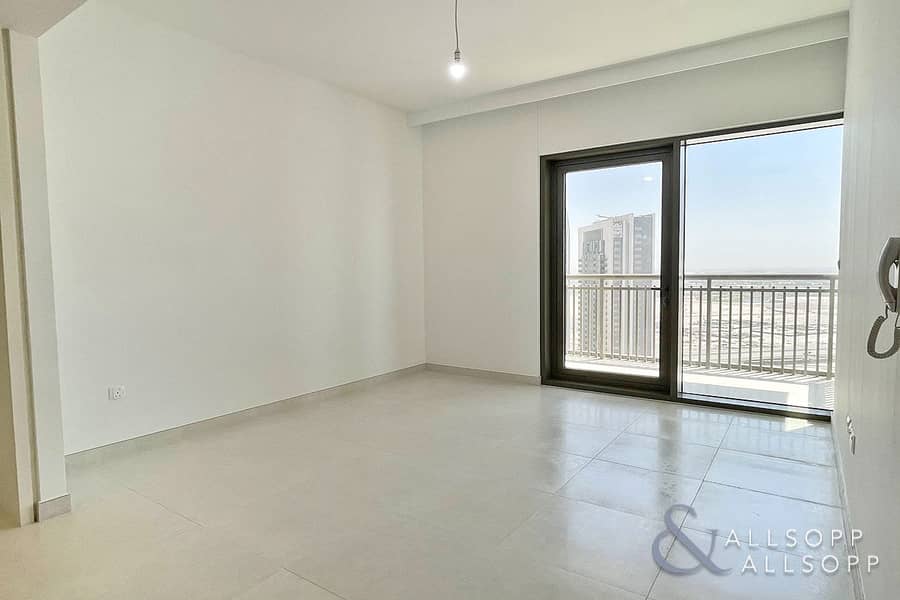 1 Bedroom Apartment | Vacant | Water View