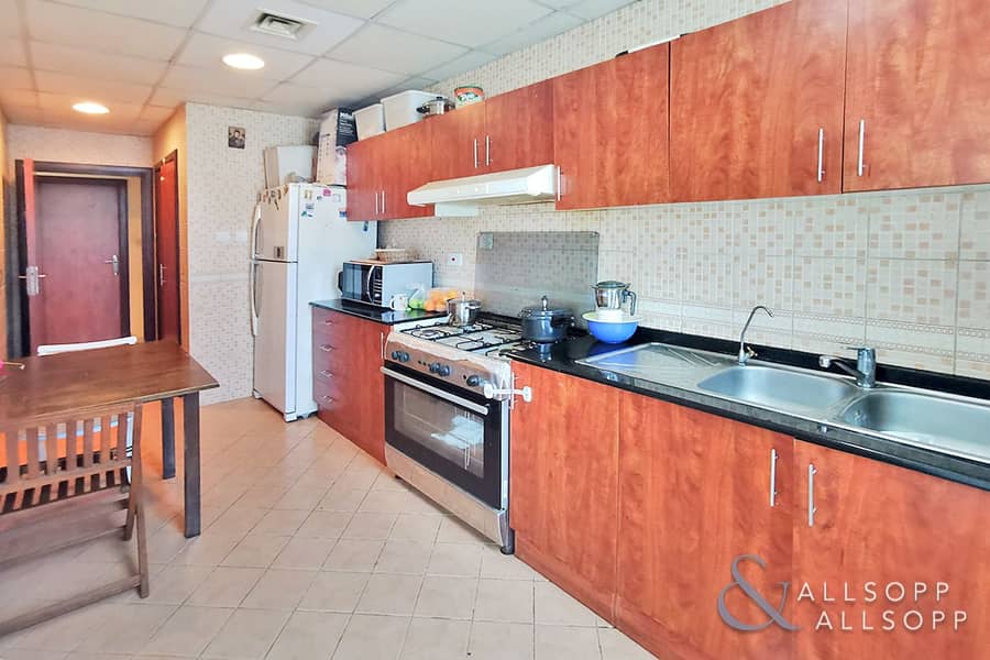 5 Two Bedroom | VOT | One Parking