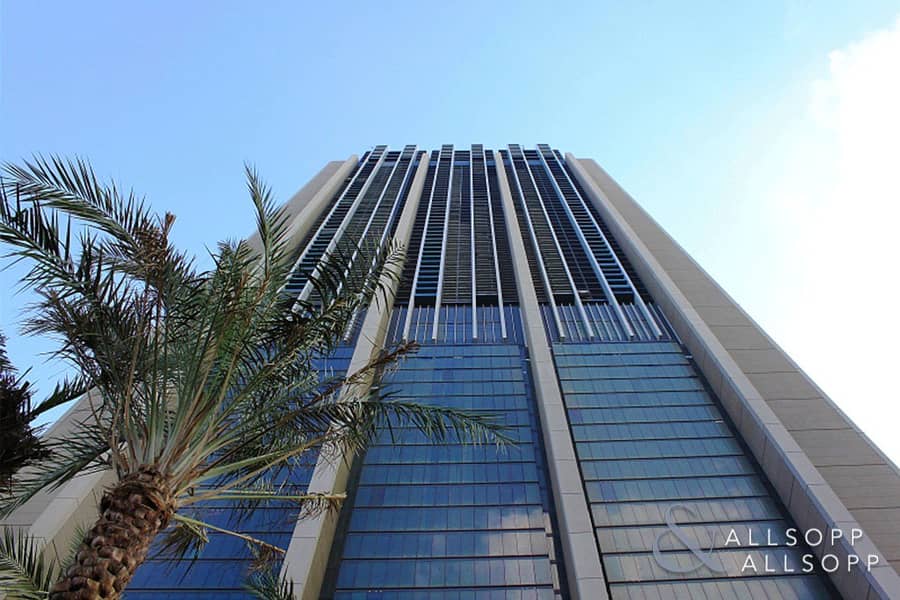10 Burj Khalifa View | High Floor | 2 Bedroom