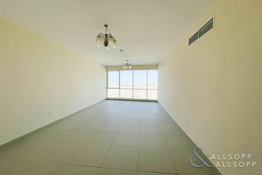 3 Spacious 2 Bedroom | Full Villa View | DSO