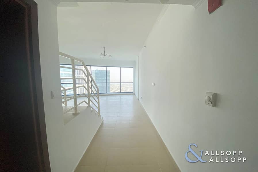 14 Duplex | High Floor | 2 Bedrooms | Balcony