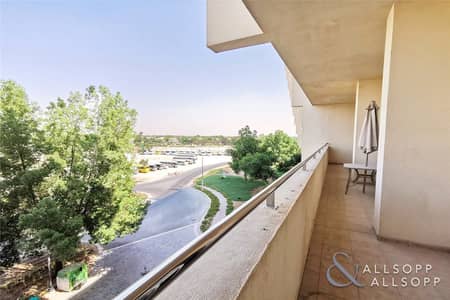 2 Bedroom Apartment for Sale in Motor City, Dubai - Tenanted | Balcony | 1642 SqFt | 2 Bedroom