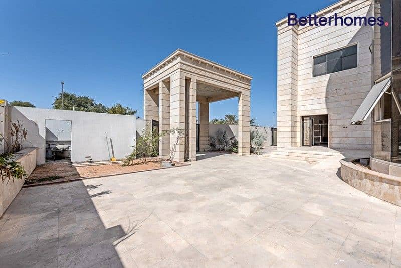 12 ONLY GCC | On Two Roads & Sikka | Brand New | 6 Beds