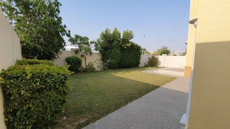 3 Beds Villa | Regional | Jumeirah Park
