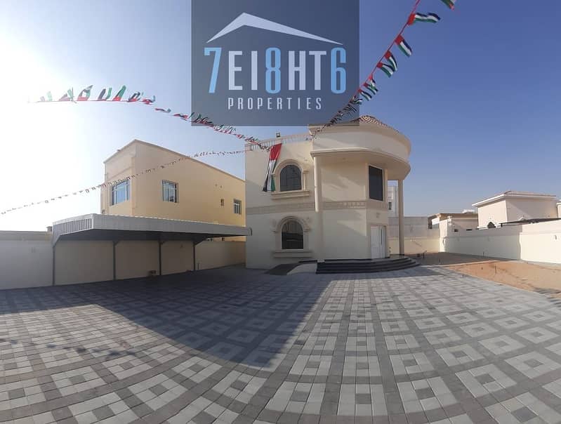 Outstanding property: 3 b/r good quality independent villa + large garden for rent in Khawaneej 2