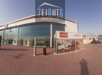 معرض تجاري  للايجار في أم رمول، دبي - معرض تجاري في أبراج الفتان سكاي أم رمول 164000 درهم - 5087602