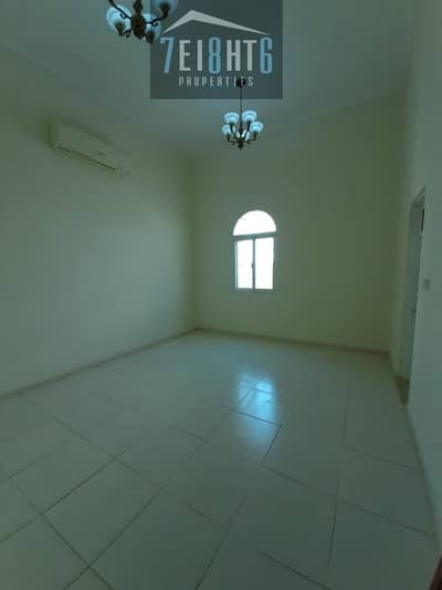 4 Bedroom Villa for Rent in Al Warqaa, Dubai - Amazing property:  4 b/r good quality independent villa + large garden for rent in Warqaa 4