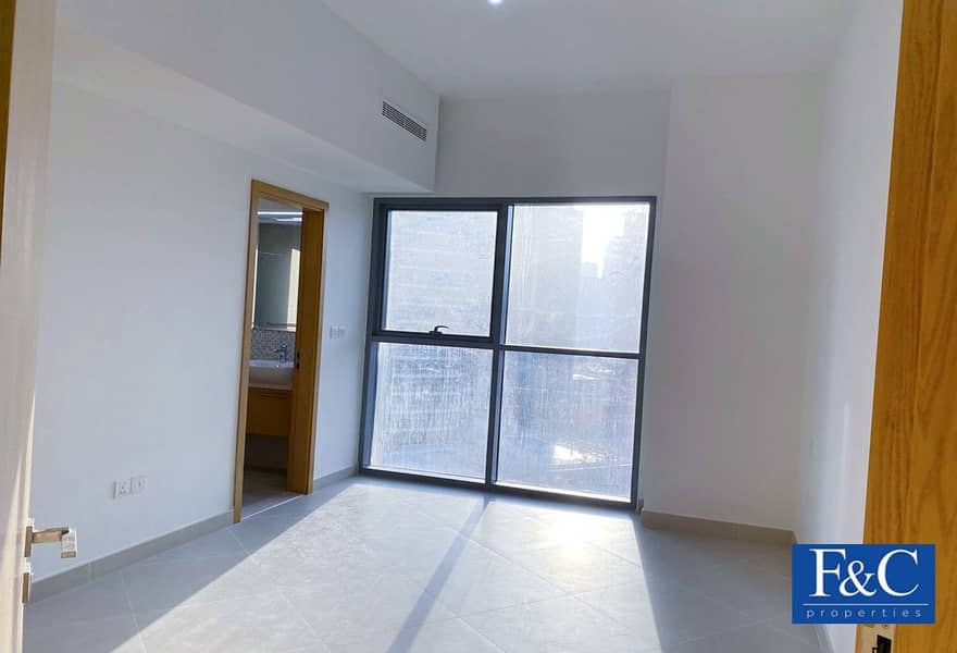 6 Spacious 1BR | Well Maintained | Natural Light