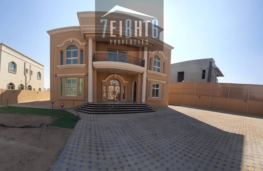 Beautifully presented: 5 b/r good quality independent villa + large garden for rent in Khawaneej 1