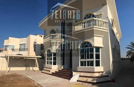 5 Bedroom Villa for Rent in Umm Al Sheif, Dubai - Exceptional value: 5 b/r beautifully presented indep villa, maids room, drivers room and garden