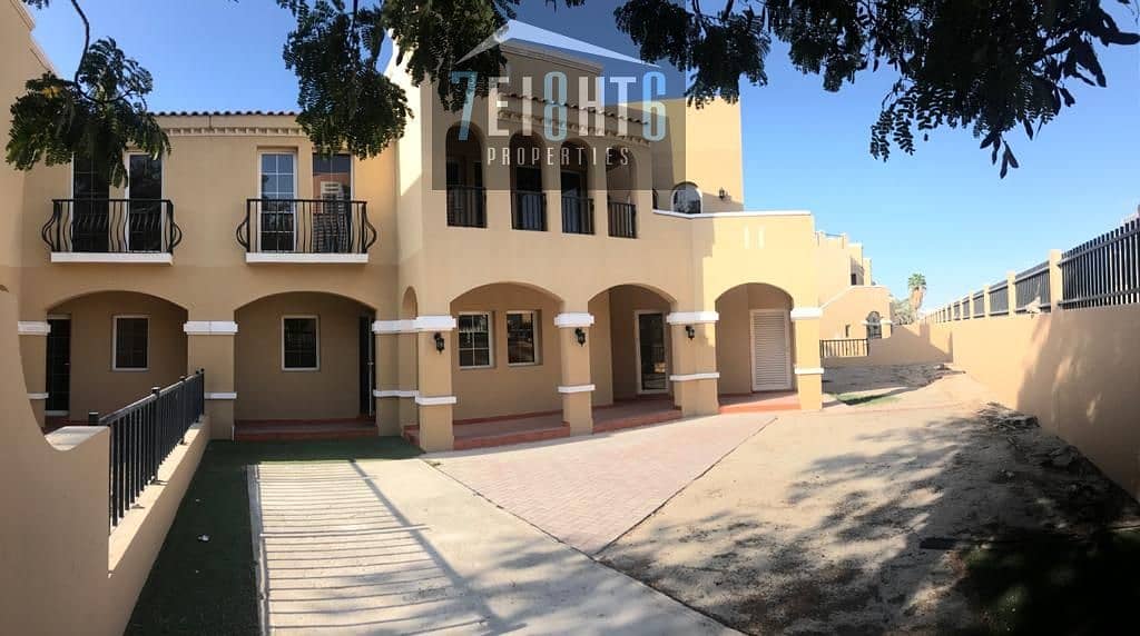 Beautifully presented: 4 b/r good quality semi-indep villa + maids room + large garden for rent Al Sufouh