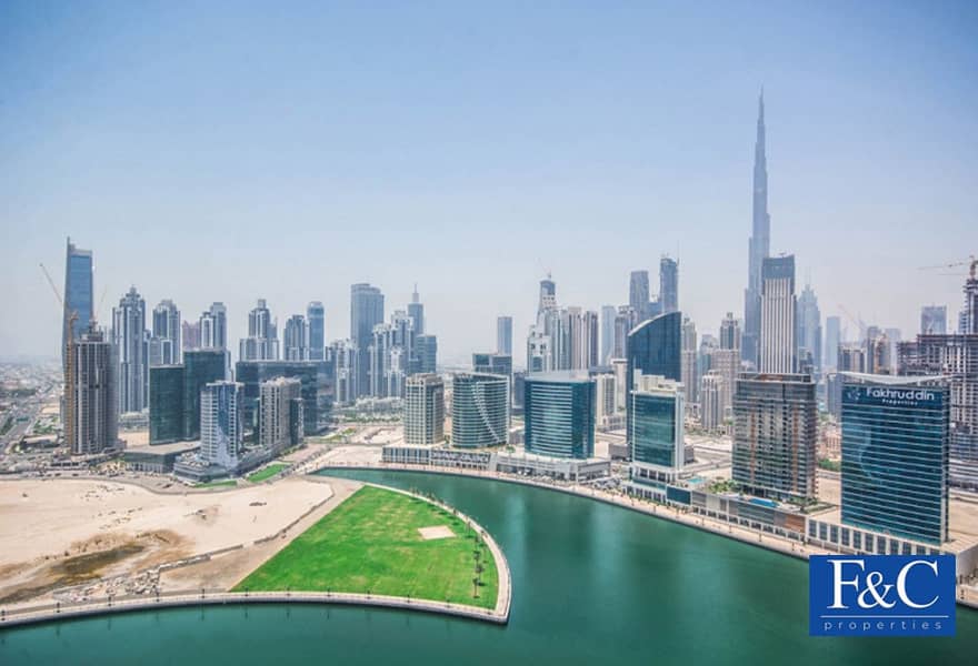 3 Luxury Penthouse | Burj Khalifa and Canal View