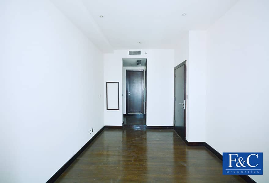 3 Bright & Spacious 1BR Unfurnished Apartment