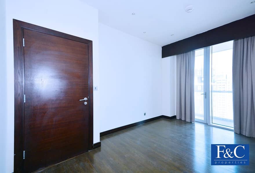 9 Bright & Spacious 1BR Unfurnished Apartment