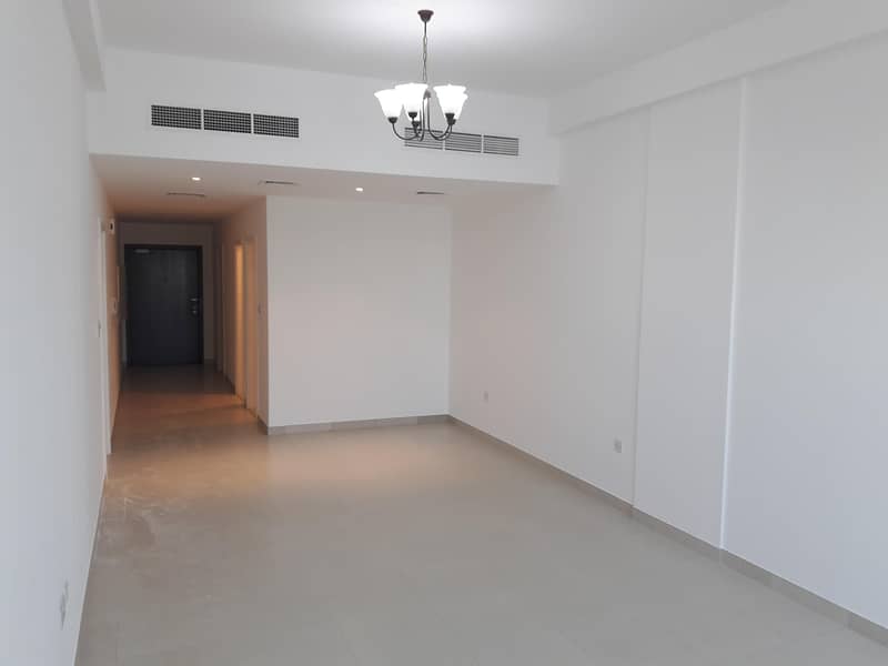 1 BEDROOM NEAR BUSINESS BAY For SALE