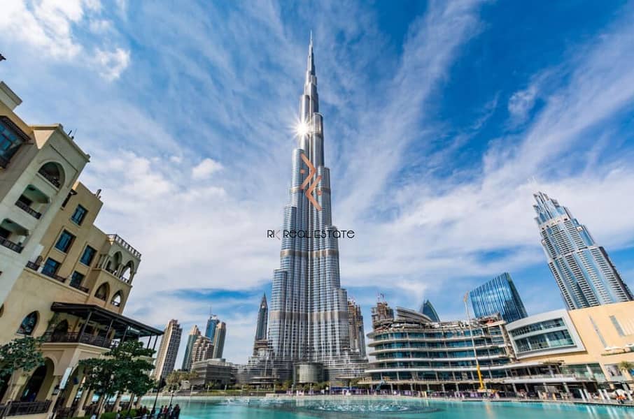 World Tallest Tower | Space and Timeless Elegance