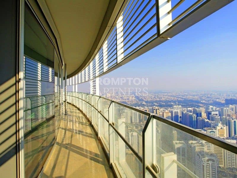 14 City Views| High Floor| Luxury Apartment|Balcony