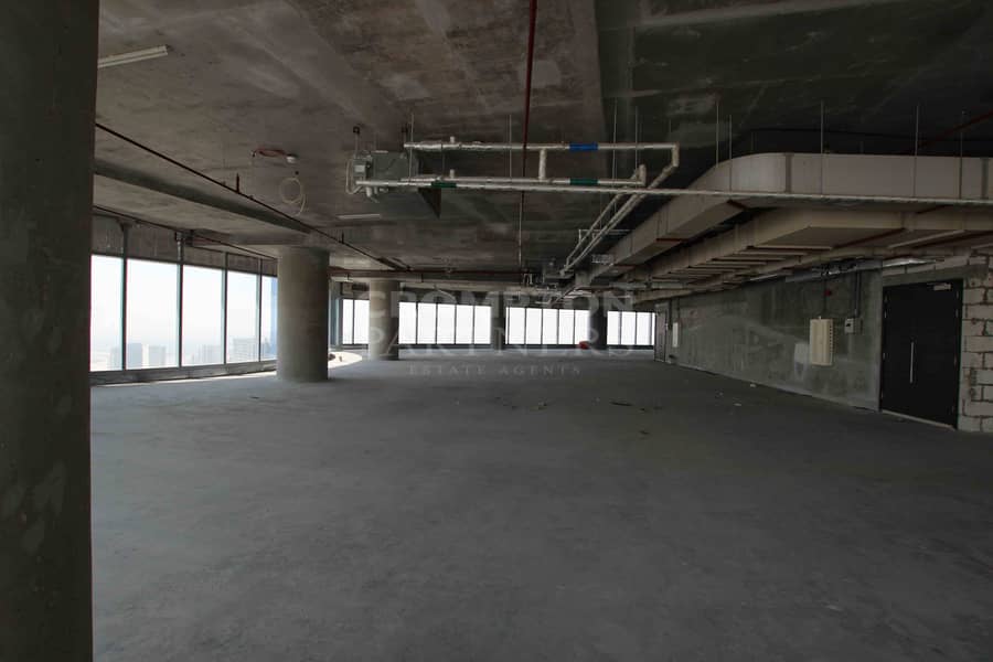16 Full floor office in Addax/  Shall&core