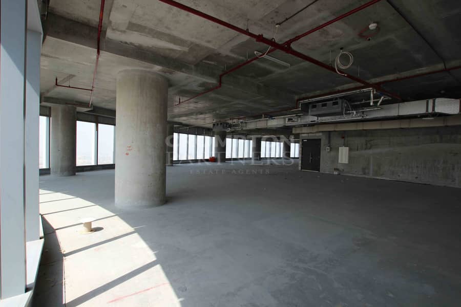 17 Full floor office in Addax/  Shall&core