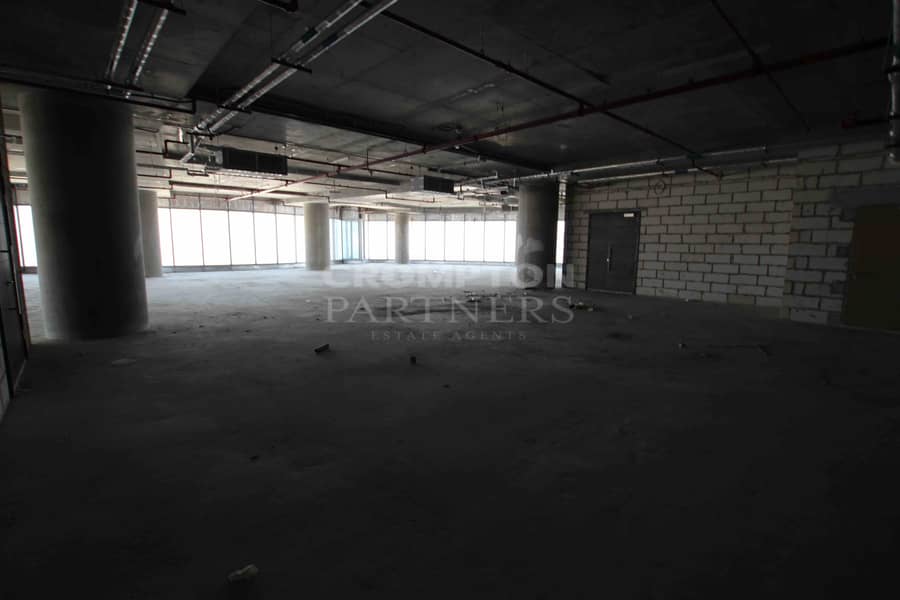29 Full floor office in Addax/  Shall&core