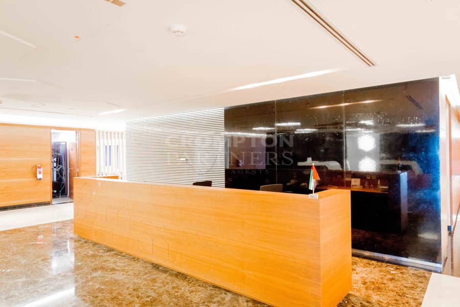 46 Luxurious Fully Furnished office in Abu Dhabi