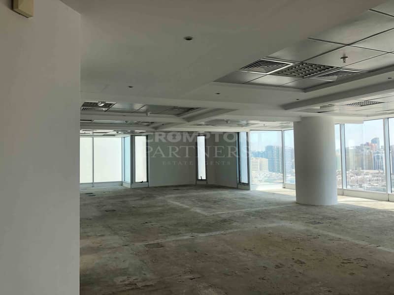 10 Semi-Fitted office in Najdah street | Spacious