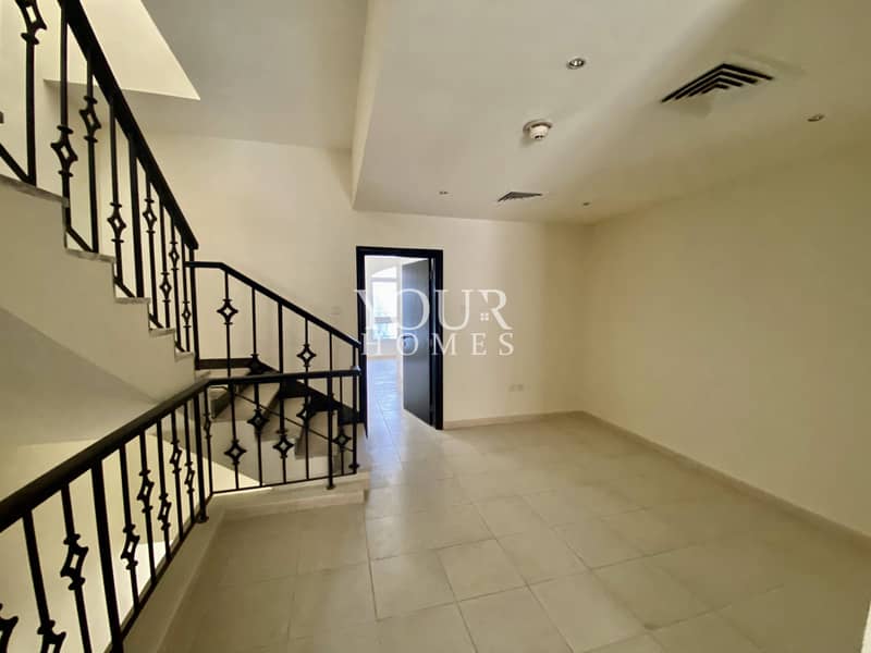 9 BS| Spacious T-H | Community View | 3bhk + Maid