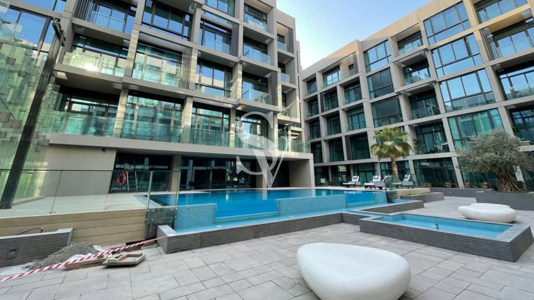 4 Luxurious Apartment | Well Maintained 1BR