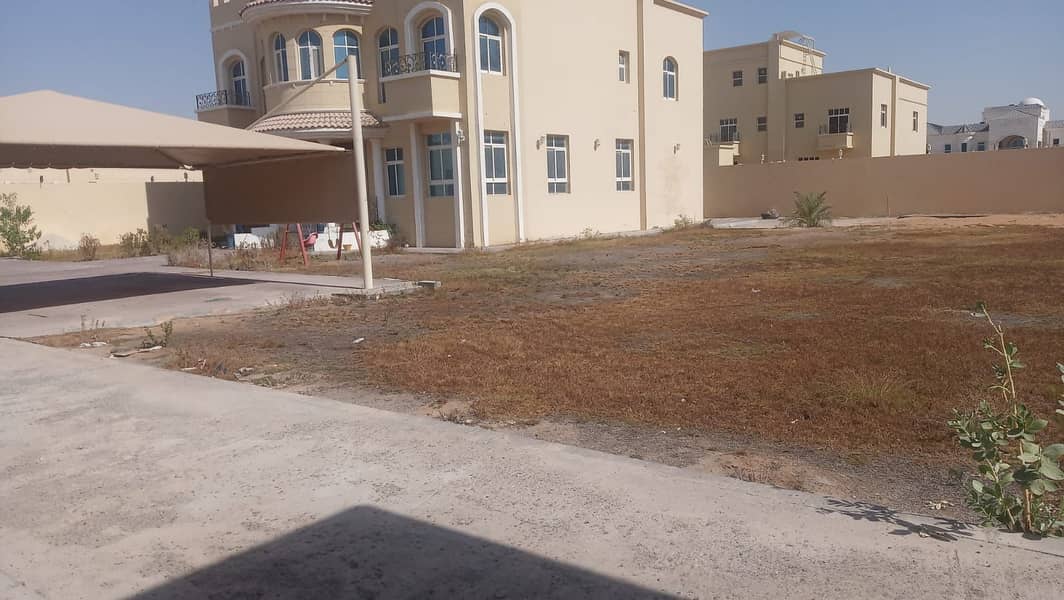 Stand Alone Villa 7 Bedrooms with Majlisis and 3 Kitchens and Villa With Tawtheeq contract