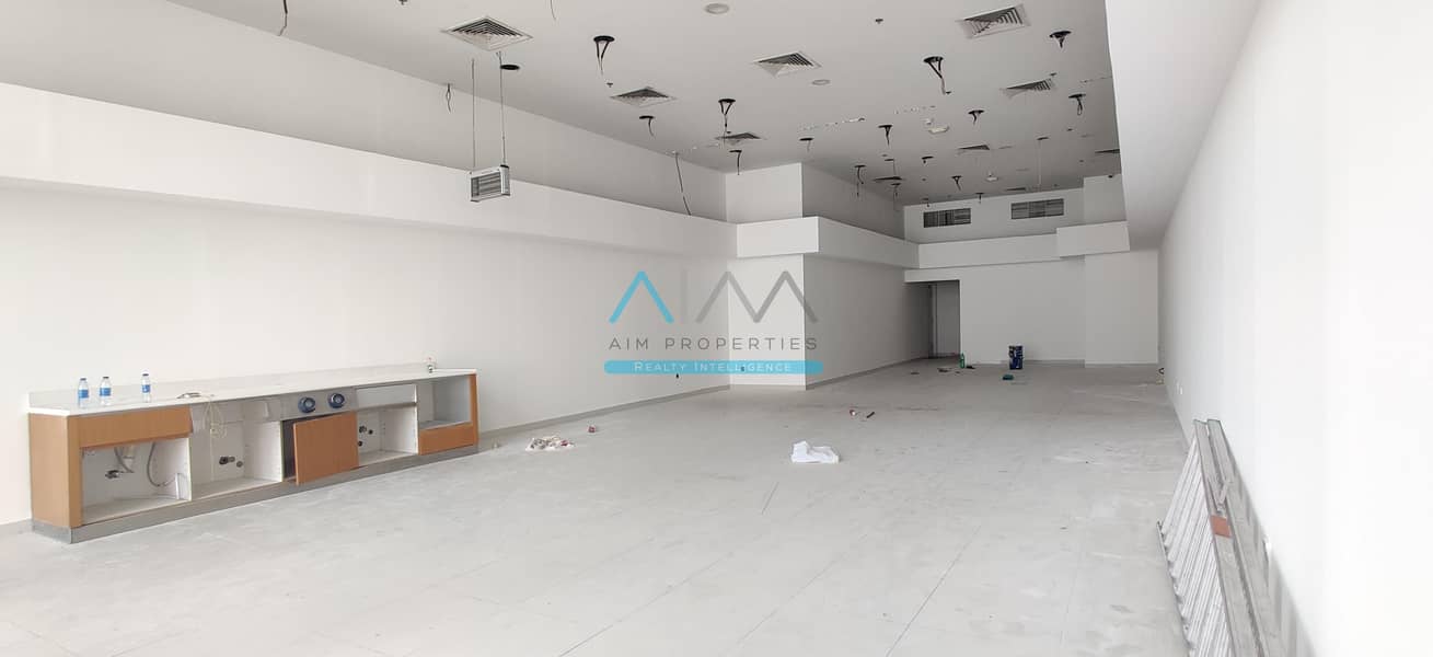 BEST RETAIL SPACE | FACING CANAL | BURJ KHALIFA VIEW | IDEAL FOR SUPERMARKETS | BUSINESS BAY |