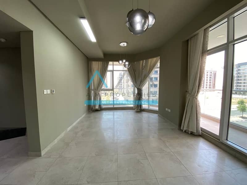 CORNER 2BR APARTMENT WITH NICE VIEW IN PLATINUM RESIDENCE