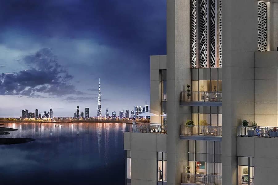 Lux 4 BR Penthouse | Signature Views | Half Floor