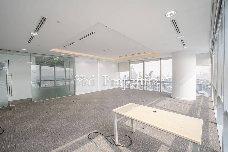 18 Office unit for rent w/ Burj Khalifa view