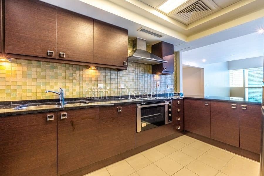 10 Sheilk Zayed Road | close to Metro |  Money Value