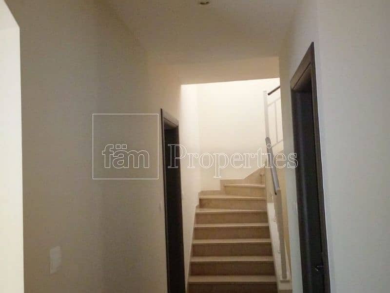 18 4BR+Study+Maid's Room | Corner| Freehold