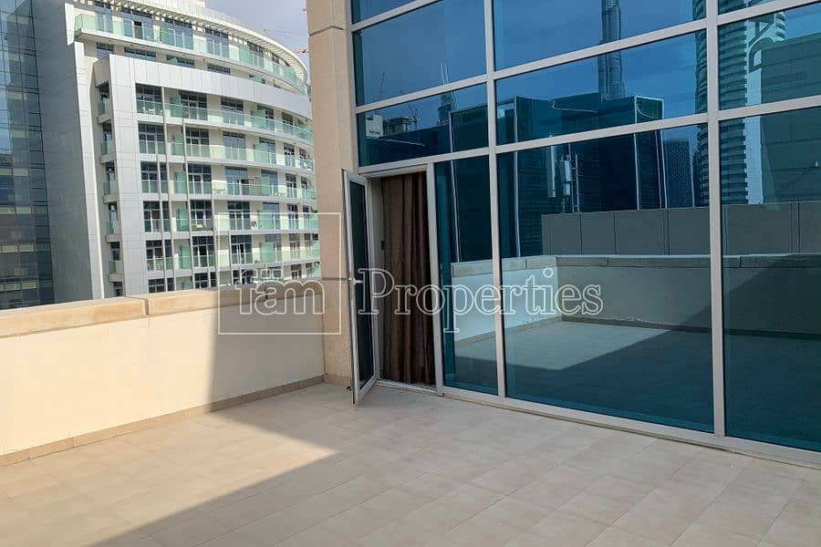 22 Big terrance | Burj Khalifa View | Duplex 1 bed