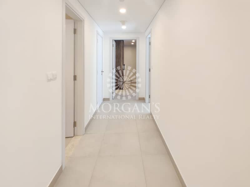 Luxurious 2 BR | Vacant | High Floor