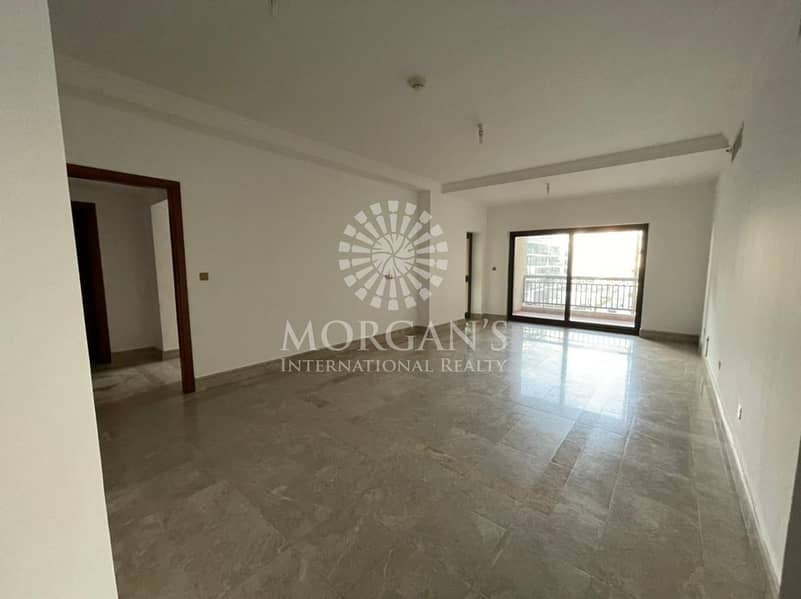 3 Vacant/Huge Terrace/Unfurnished