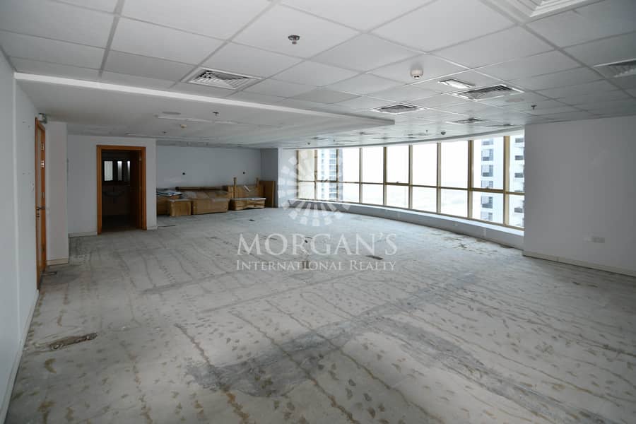 3 Ready to move in High Floor office for rent